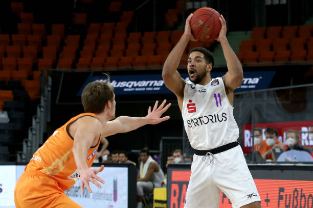 莱万多夫斯 莱万多夫斯